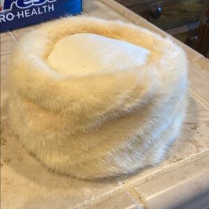 Deborah Exclusive Mink and Satin Pillbox Hat 1950s Women Mid Century